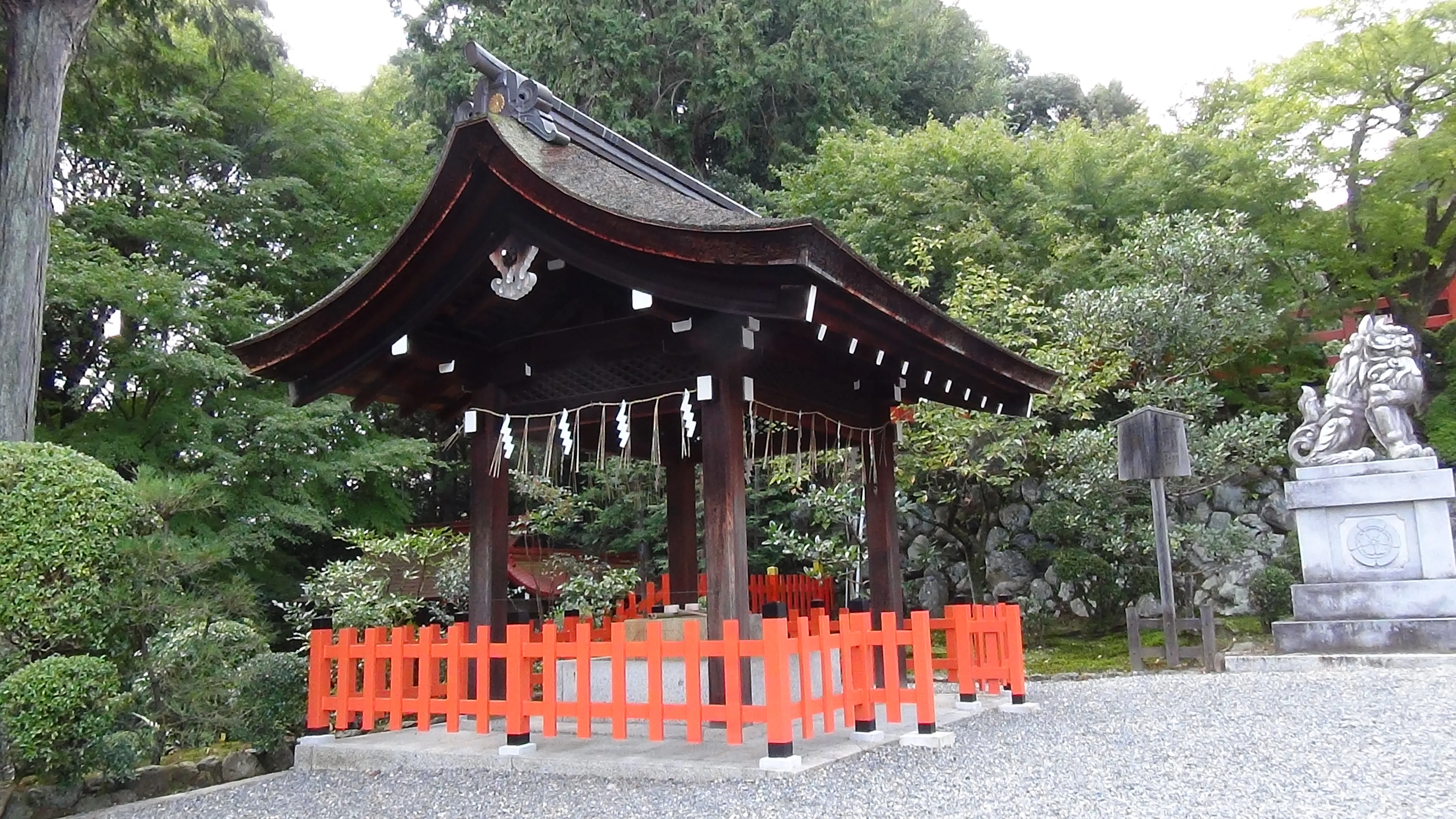 建勲神社の写真 2