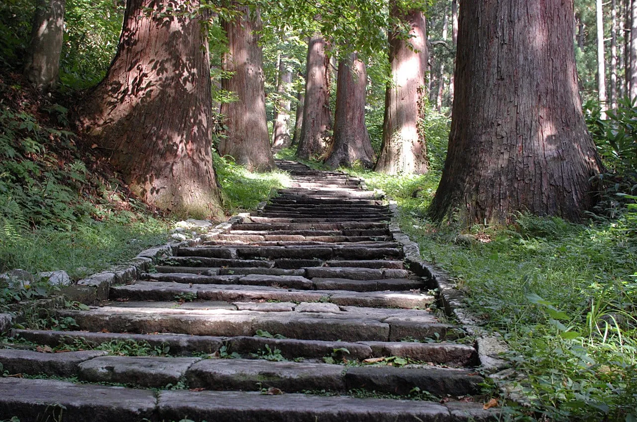 出羽三山神社の写真 4